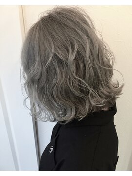 ヘアーラボ 樟葉(Hair Labo) Silver