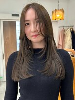 オーリーエトワ 御器所(oorry.etwa)&nbsp;透明感オリーブベージュレイヤーカット　２０代