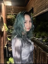 ボリューム(VOLUME) ストリート/濡れ感/スモーキーブルー/ブリーチ/原宿/個性派