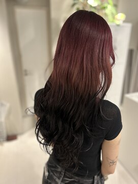 シエロバイシエスタ 池袋(cielo by siesta) ルーツカラー デザインブリーチ ワインレッド ボルドー 池袋