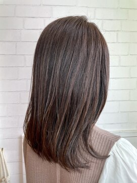 DAMANI 表参道 髪質改善/ヘッドスパ/ハイライト/白髪染め/白髪ぼかし/縮毛矯正 似合わせカット/ミディアムレイヤーカット[表参道駅]