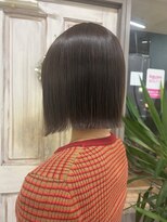 コトナ 越谷店 透明感|アッシュベージュ×前下りボブ【越谷】