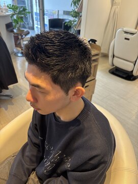ヘアーリゾートラシックアールプラス(hair resort lachiq R+) 短髪メンズ