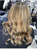 アッシュベージュ×ハイライト