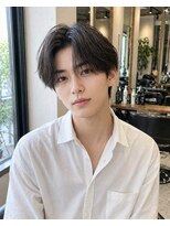 ジゼル 熊谷(GiseL)&nbsp;センターパート20代30代メンズカット