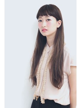 メルクマール(MERKMAL) エフォートレスなリアルストレート。