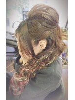 ビューティーサロンワタナベ 本店&nbsp;ヘアーセット スジ盛り