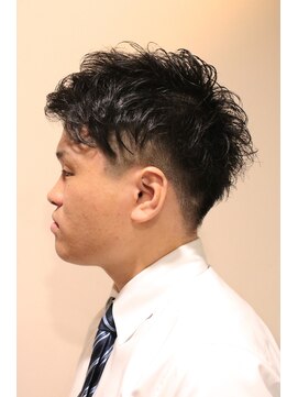 スタジオ 渋谷 原宿(Stujio) ビジネスマンツーブロックスタイル