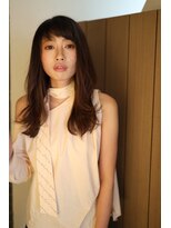 キャリ(CALI)&nbsp;斜めバングが可愛い外ハネセミディ≪CALI・田町・三田・美容室≫