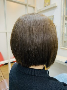 アアラ(’a’ala) マット系の明るめカラー