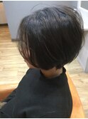 ショートボブ