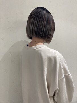ヘアースタジオゼン アドバンス(hair studio Zen advance) バレイヤージュ前下がりボブ
