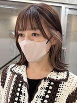 インナーカラーベージュ前髪インナーカラーイヤリングカラー原宿