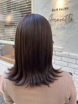 アマレット(Amaretto)&nbsp;【ナチュラルグレージュ×外ハネミディ】