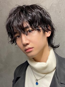 ビンゴ(BINGO) 1009ウェットスタイルツイストスパイラルパーマセンターパート