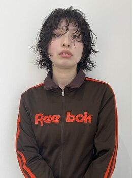 ダールヘア(dar hair)の写真/【広島/呉】デザイン性の高い似合わせカットを、よりデザインを活かしたこだわりのパーマスタイルと☆