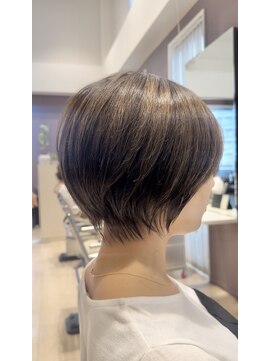 イースト(YEAST) ショート×グレージュ