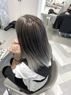 エイト 神戸三宮店(EIGHT) 外国人 バレイヤージュ