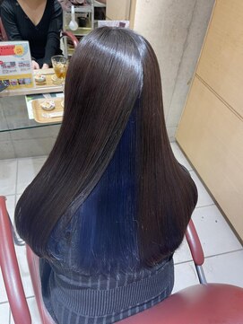 エム インターナショナル 春日部本店(EMU international) ネイビーインナーカラー