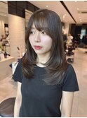 韓国ミディアムレイヤーカット前髪顔まわりカットブラウンカラー