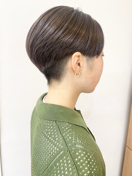 モリオ フロム ロンドン 成増店 【morio成増/一戸】大人かわいい刈り上げハンサムショート