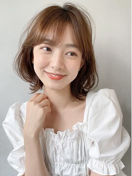 レア 表参道(L'ea) 黒髪クラゲヘアーオリーブグレー小顔ココアベージュ