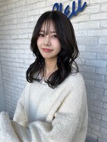 ラパンセ ブルー(LA PENSEE BLEU)&nbsp;くびれヘア　韓国　ミディアムレイヤー　ゆるふわミディアム