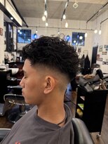 ブロートーキョーバーバーショップ 神田店(Bro Tokyo BARBERSHOP)&nbsp;スキンフェードパーマ
