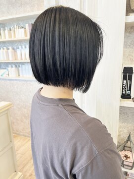 キャアリー(Caary) 福山市Caary髪質改善ストレート前下がり丸みボブ大人可愛いヘア