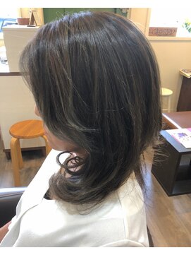 パボーネ(Pavone) アディクシーカラー