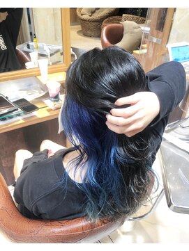 ヘアリゾートエーアイ 新宿西口店(hair resort Ai) インナーカラーブルー