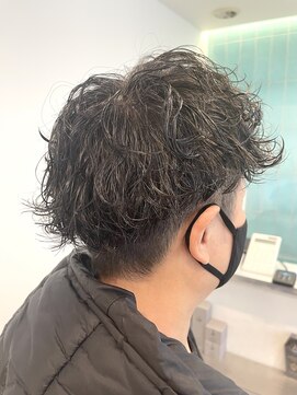 ロミーオム 本厚木(ROMMY. Homme) スパイラルパーマ