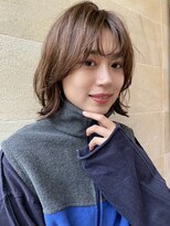 ボブレイヤー・ベージュ・顔周りカット・銀座日比谷20代30代