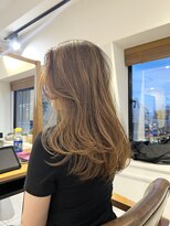 小森谷,黒髪,グレーベージュ,レイヤーロング,前髪パーマe37