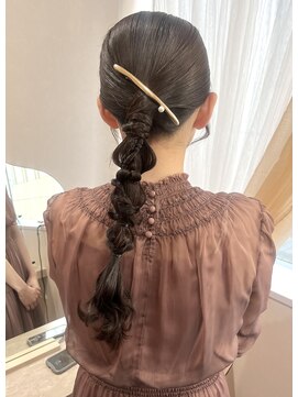 ミラ(Mila) 艶々タイトアレンジ☆ 編みおろし