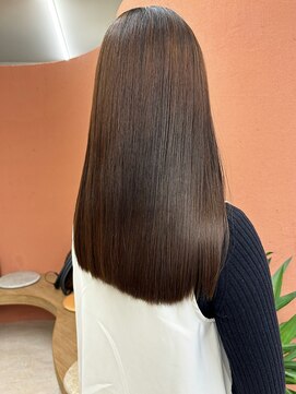 ウェルク(welc) イメチェンスタイルハッシュカット似合わせカットレッドブラウン