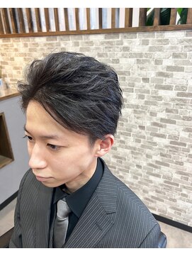 リヘアー(Re～HAIR) アップバングスタイル