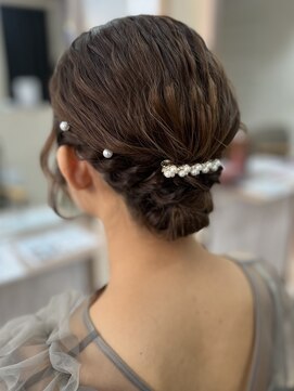 エルバイラビス 大宮(elu by lovis) 《chihina》アップスタイル/結婚式ヘア/お呼ばれヘア/大宮/韓国