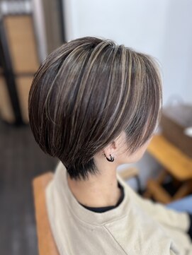 ヘアーアンドメイク アネラガーデン(HAIR&MAKE Anela garden) ツーブロ、ハイライト