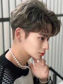 デュー 栄(DEW)の写真/【栄/矢場町/久屋大通】“髪カリスマ”受賞サロン発！ハイレベルなのに通いやすいコスパ最強メンズサロン！