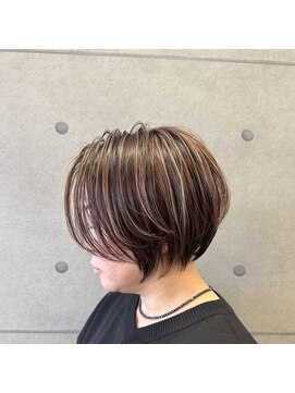 ヘアメロウ ココ(hair mellow CoCo...) ナチュラルハイライト×ひし形ショートボブ