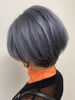 ココンヘアー(KOKON hair)&nbsp;【ブリーチ × シャドールーツ ×シルバー】