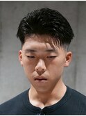 MEN'S/かき上げサイドパート×フェード/短髪/黒髪/20代30代
