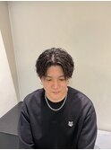 センターパート×ツイストスパイラル