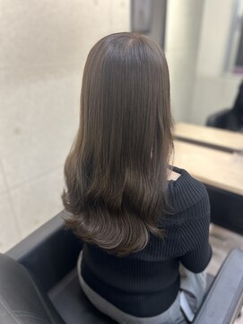 ヘーゼルベージュ