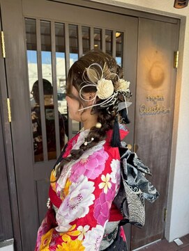 カプロハッチ(Capullo Hacchi.) サイド編み下ろしスタイル