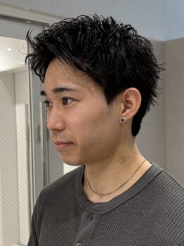 コウキカミヤ 栄(KOUKI KAMIYA)の写真/最先端メンズスタイルをご提案！再現性の高いカットで忙しい朝も簡単にキマる！[栄/メンズサロン]