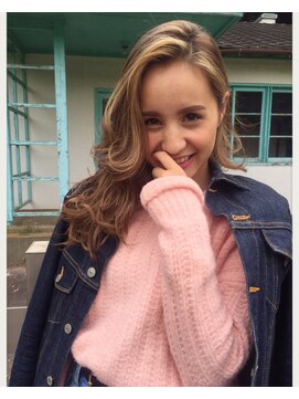 アクト(ACT) カジュアル ハイライト セミロング