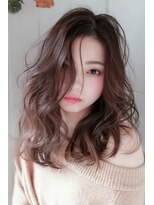 イロドリ ヘアーデザイン(IRODORI hair design) IRODORI　センターパートで大人かわいい♪　［西尾一寛］