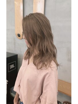 リリ(Riri) シアーミルクティーベージュ